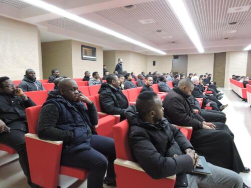 conferenza con il Collegio sacerdotale